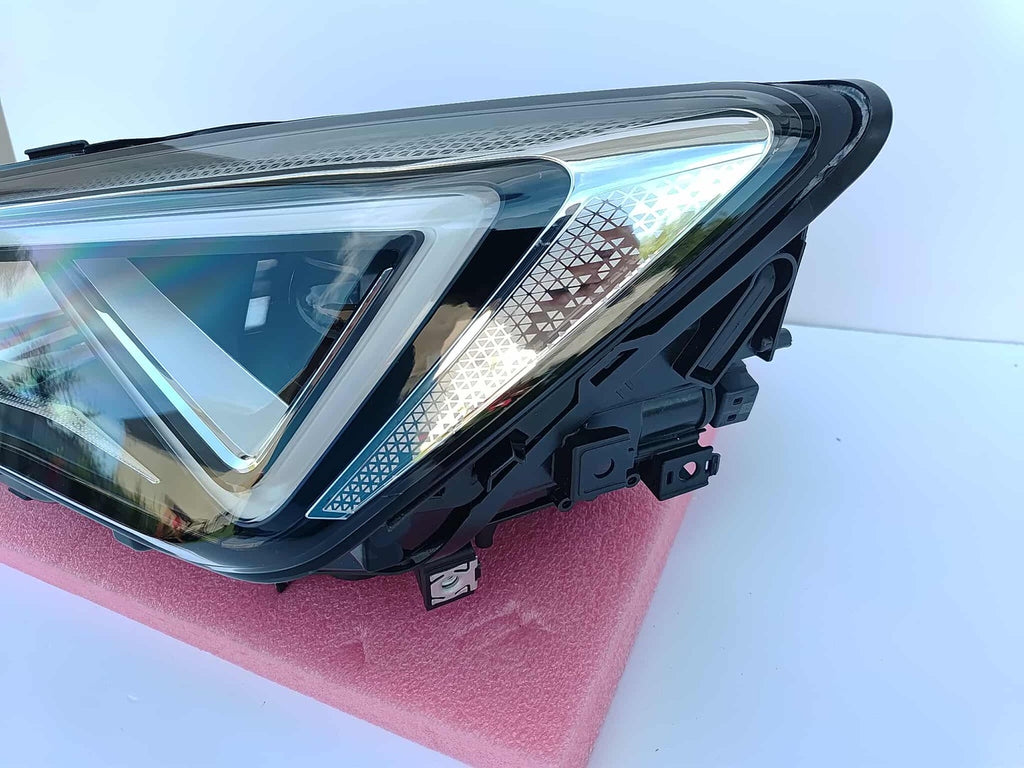 Frontscheinwerfer Seat Tarraco 5FJ941773B Full LED Ein Stück (Rechts oder Links)
