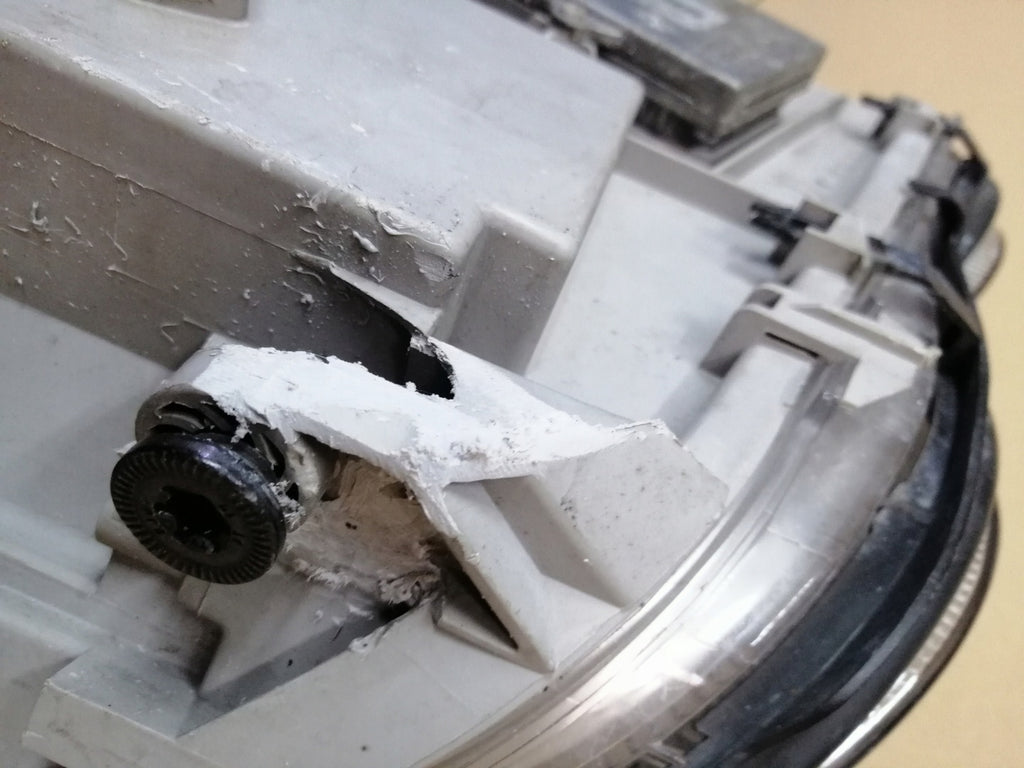 Frontscheinwerfer Mercedes-Benz W203 A2038201161 Xenon Links Headlight SCH8909255432rx