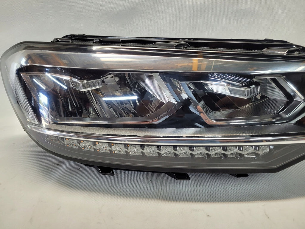 Frontscheinwerfer VW Touran 5TB941036B LED Rechts Scheinwerfer Headlight