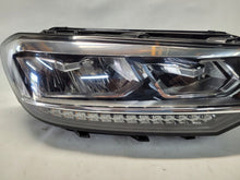 Load image into Gallery viewer, Frontscheinwerfer VW Touran 5TB941036B LED Rechts Scheinwerfer Headlight