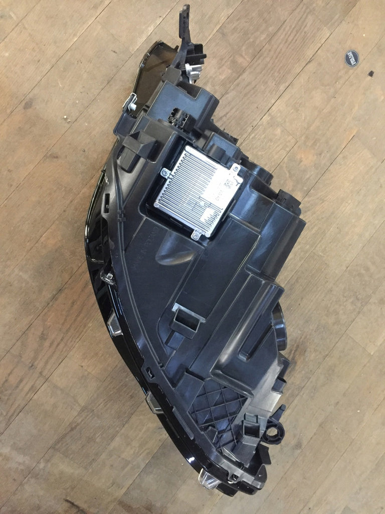 Frontscheinwerfer VW Golf VIII 5H1941005 5H1194006 Ein Stück (Rechts oder Links) SCH2010428187kd