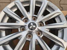Load image into Gallery viewer, 1x Alufelge 17 Zoll 7.5" 6x139.7 Mitsubishi Pajero I Rim Wheel FEL6570513268sp