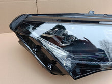 Laden Sie das Bild in den Galerie-Viewer, Frontscheinwerfer Skoda Enyaq 5LB941016H 1EX014773-84 Full LED Rechts Headlight