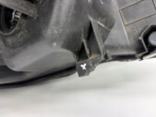Laden Sie das Bild in den Galerie-Viewer, Frontscheinwerfer Toyota Aygo X 85122000 Rechts Scheinwerfer Headlight SCH9259712221cl