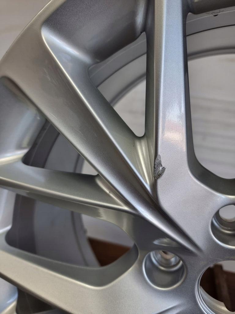 1x Alufelge 18 Zoll 8.0" 5x112 40ET Glanz Silber 5FF071498 Cupra Formentor Ateca