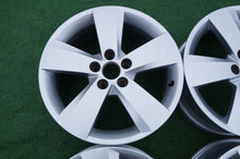 Load image into Gallery viewer, 4x Alufelge 16 Zoll 6.0" 5x100 35ET Glanz Silber 657601025J Skoda Scala Kamiq FEL6000330562vg
