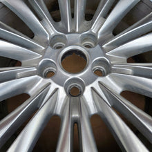 Laden Sie das Bild in den Galerie-Viewer, 1x Alufelge 19 Zoll 9.5&quot; 5x108 51ET Glanz Silber 8W83- Jaguar Xj Xf Rim Wheel