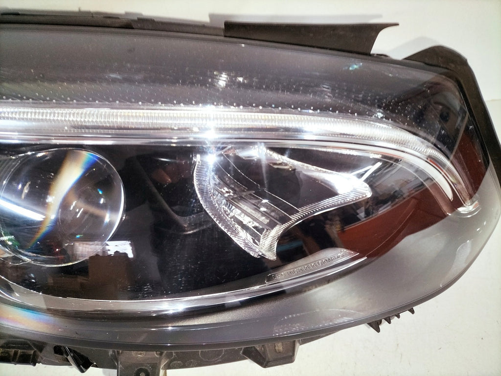 Frontscheinwerfer Mercedes-Benz W246 A2469067001 FULL LED Rechts oder Links