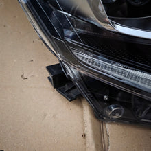 Laden Sie das Bild in den Galerie-Viewer, Frontscheinwerfer Toyota C-Hr Chr 81110-F4170 Ein Stück (Rechts oder Links)
