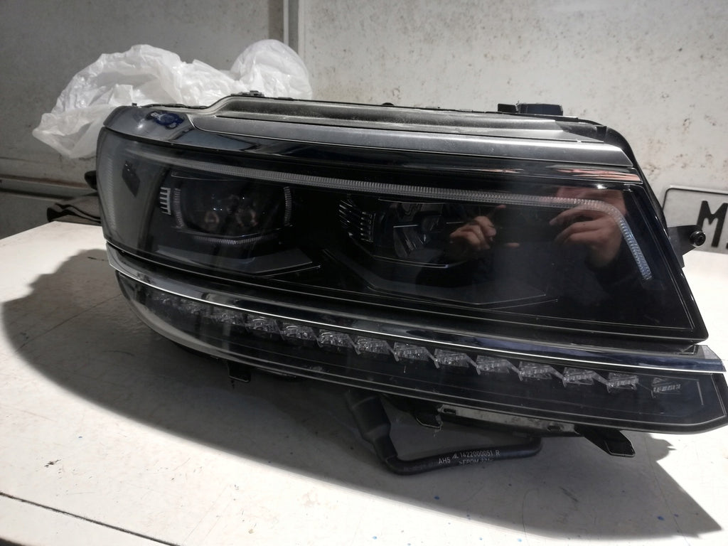 Frontscheinwerfer VW Tiguan Allspace 5NN941114C Rechts Scheinwerfer Headlight