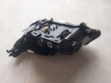 Laden Sie das Bild in den Galerie-Viewer, Frontscheinwerfer BMW E60 E61 Xenon Rechts Scheinwerfer Headlight SCH3256227569uh