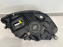 Laden Sie das Bild in den Galerie-Viewer, Frontscheinwerfer Mercedes-Benz A2229068704 Links Scheinwerfer Headlight SCH1302376867pi