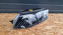Laden Sie das Bild in den Galerie-Viewer, Frontscheinwerfer Skoda Octavia III 5E1941015B Links Scheinwerfer Headlight SCH1116043158hn