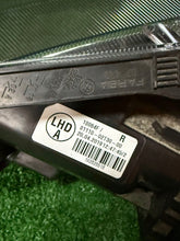 Laden Sie das Bild in den Galerie-Viewer, Frontscheinwerfer Toyota Corolla 8111002T30 Rechts Scheinwerfer Headlight SCH7544490791zh