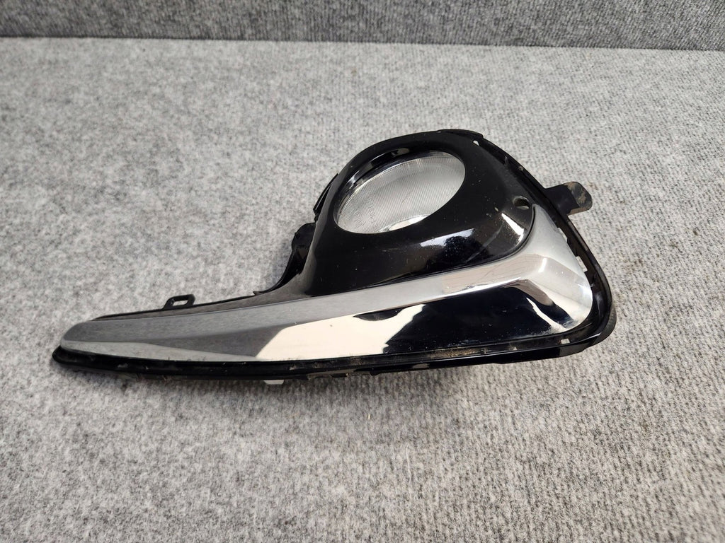 Frontscheinwerfer Toyota Yaris 8121002110SCZ 900064908121002110 Rechts Headlight SCH9888940424bs