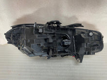 Laden Sie das Bild in den Galerie-Viewer, Frontscheinwerfer BMW 1 F40 6311-9482807-12 LED Links Scheinwerfer Headlight SCH7128282602yw