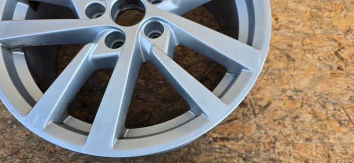 1x Alufelge 17 Zoll 7.5" 5x112 51ET 3V0601025CS Audi A3 Rim Wheel FEL7022327048ul