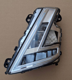 Frontscheinwerfer Volvo 23752680 LED Links Scheinwerfer Headlight SCH7885979004xf