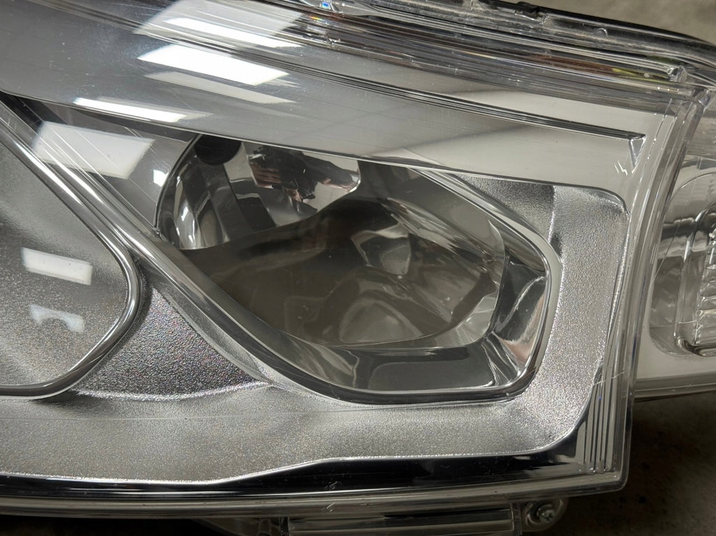 Frontscheinwerfer Citroën C4 Aircross 1608386980 1608874480 1608874380 Rechts SCH2464727687mh