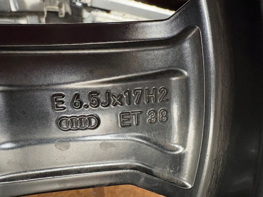 1x Alufelge 17 Zoll 6.5" 5x112 38ET Glanz Silber 83A601025AL Audi Q3 Rim Wheel FEL4165260871qf