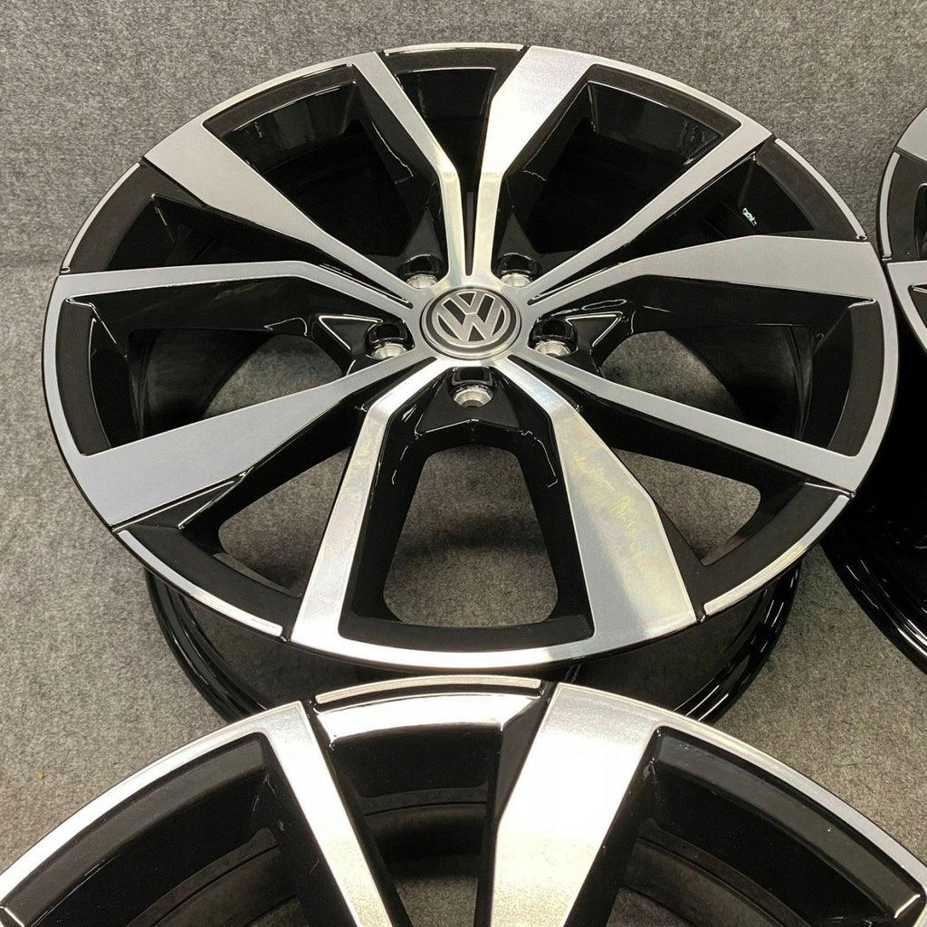 4x Alufelge 19 Zoll 8.0" 5x112 47ET Glanz Schwarz 2GA601025AK VW T-Roc Rim Wheel FEL3781908479er