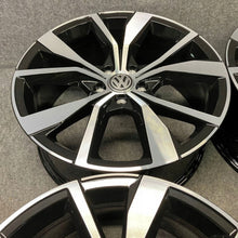 Load image into Gallery viewer, 4x Alufelge 19 Zoll 8.0" 5x112 47ET Glanz Schwarz 2GA601025AK VW T-Roc Rim Wheel FEL3781908479er