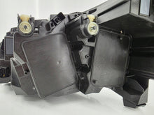 Laden Sie das Bild in den Galerie-Viewer, Frontscheinwerfer Opel Vivaro AJL2398 Rechts Scheinwerfer Headlight SCH6662569065re