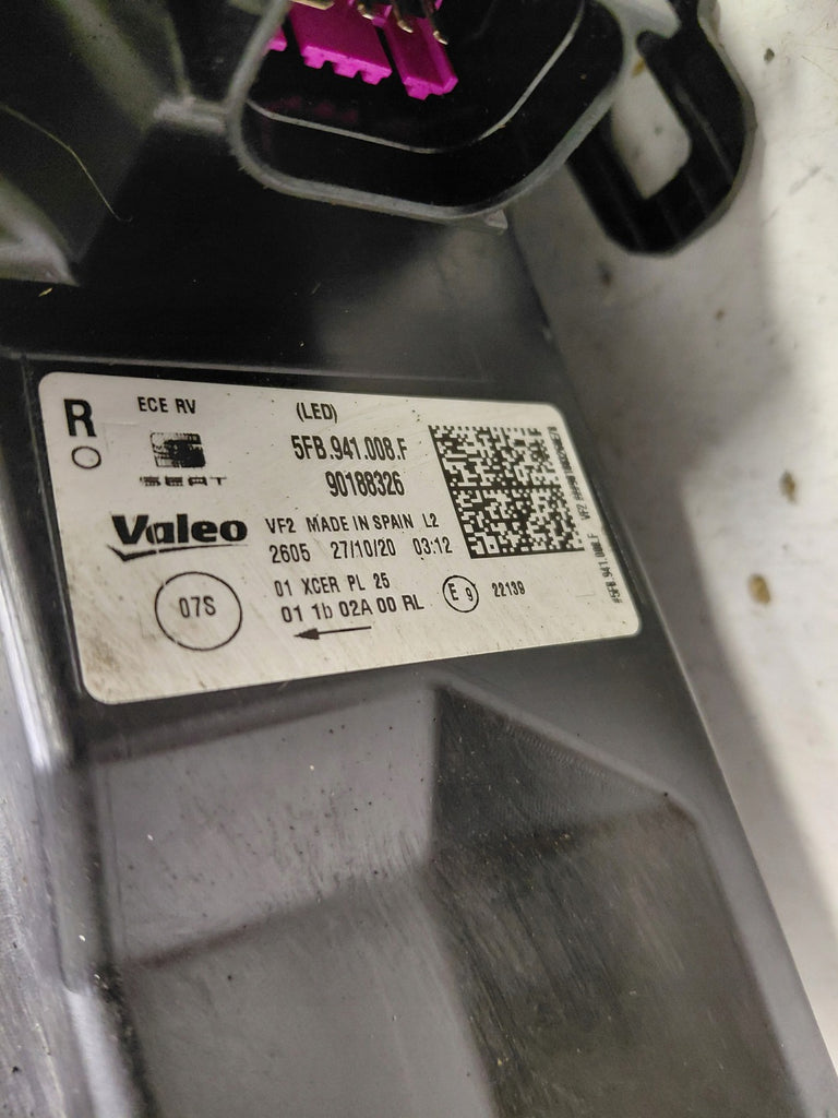 Frontscheinwerfer Seat Leon 5FB941008F Full LED FALSE Scheinwerfer Headlight SCH9822058152az