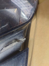 Laden Sie das Bild in den Galerie-Viewer, Frontscheinwerfer Skoda Octavia III 5E1941016C Rechts Scheinwerfer Headlight SCH2514871544gq