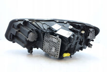 Laden Sie das Bild in den Galerie-Viewer, Frontscheinwerfer BMW F45 A98738645-02 Ein Stück (Rechts oder Links) Headlight