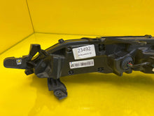 Laden Sie das Bild in den Galerie-Viewer, Frontscheinwerfer Mitsubishi Eclipse Cross 92206010 LED Rechts Headlight