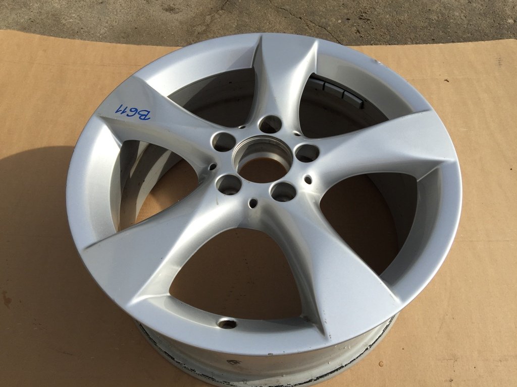 1x Alufelge 17 Zoll 7.5" 5x112 52ET Mercedes-Benz W246 Rim Wheel