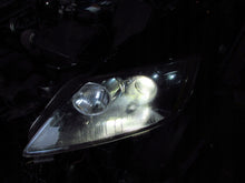 Laden Sie das Bild in den Galerie-Viewer, Frontscheinwerfer Mazda Cx7 CER1947-06 Xenon Links Scheinwerfer Headlight SCH7218963114kh