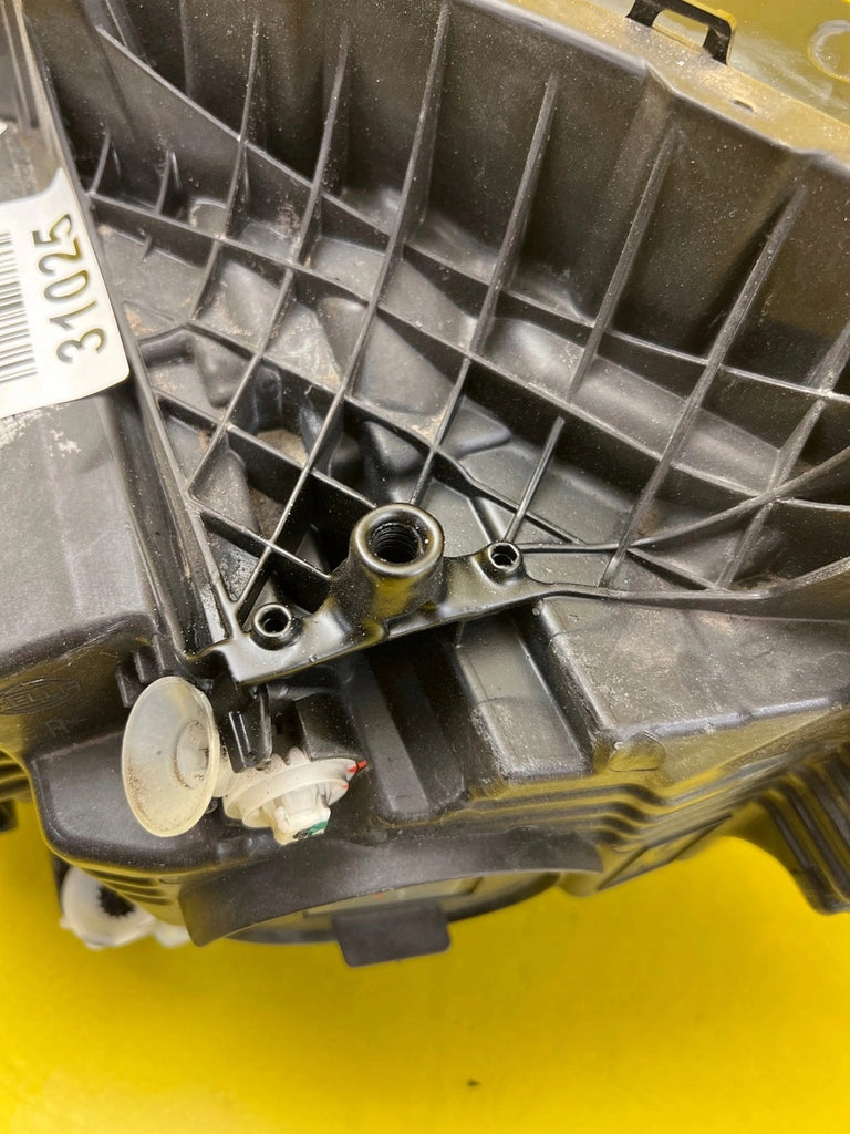 Frontscheinwerfer Mercedes-Benz W247 A2479064204 LED Rechts Headlight SCH7856337975yo