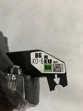 Load image into Gallery viewer, Frontscheinwerfer Toyota IV Yaris K0-6EU Rechts Scheinwerfer Headlight SCH5639830302bk