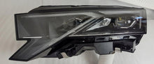 Laden Sie das Bild in den Galerie-Viewer, Frontscheinwerfer Skoda Octavia IV 5E4941035 Links Scheinwerfer Headlight SCH5151479323cs
