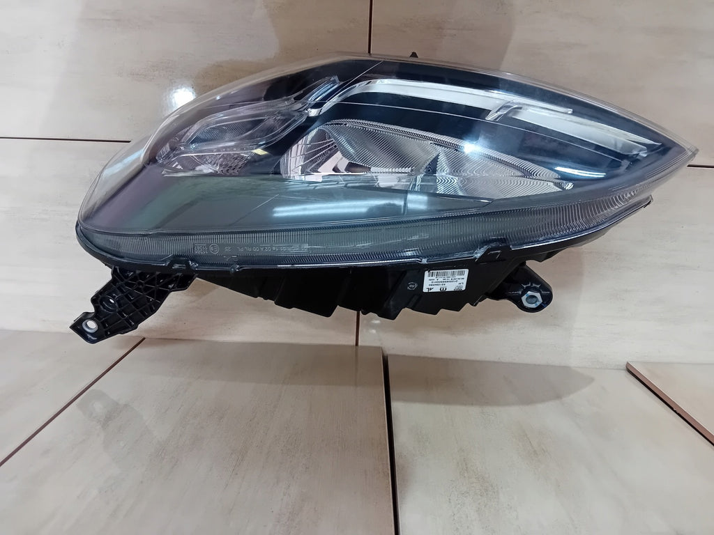 Frontscheinwerfer Fiat Doblo Links Scheinwerfer Headlight SCH8802029933dj