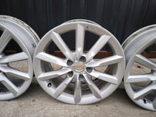 Laden Sie das Bild in den Galerie-Viewer, 4x Alufelge 17 Zoll 7.0" 5x112 43ET 8U0601025S Audi Q3 Rim Wheel FEL9495335965uw