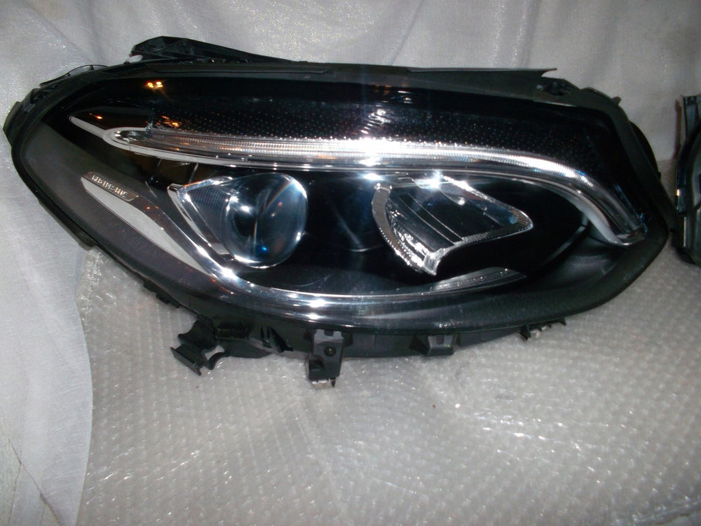 Frontscheinwerfer Mercedes-Benz W246 A2469066201 A2469066101 Rechts oder Links SCH6274739420be