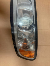 Laden Sie das Bild in den Galerie-Viewer, Frontscheinwerfer Volvo S40 31265694 Links Scheinwerfer Headlight SCH7248380805vy