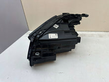 Laden Sie das Bild in den Galerie-Viewer, Frontscheinwerfer Mercedes-Benz W213 Rechts Scheinwerfer Headlight SCH3815737475gx