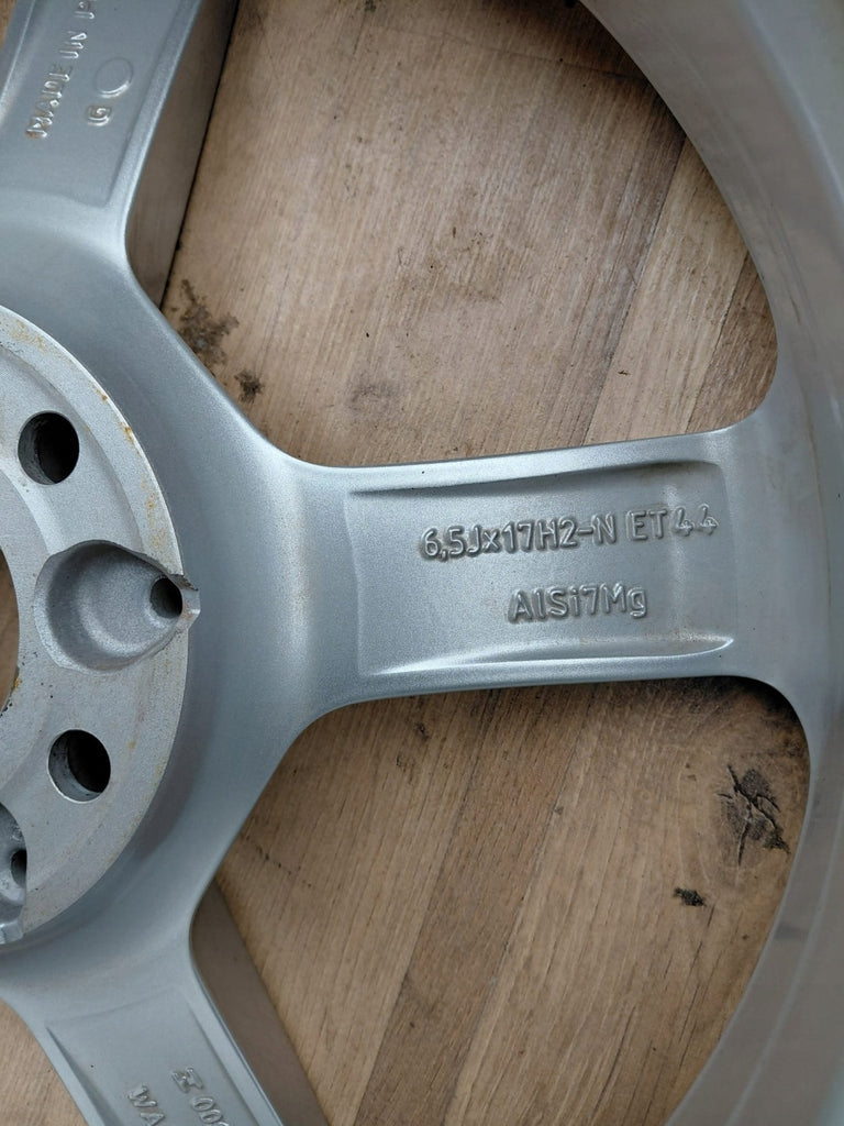 4x Alufelge 17 Zoll 6.5" 5x112 44ET Glanz Silber A1774011200 Mercedes-Benz FEL5164992875qr
