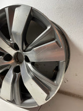 Load image into Gallery viewer, 1x Alufelge 16 Zoll 6.5" 4x108 20ET Glanz Silber 9678398177 Peugeot 2008 I FEL2059577727tw