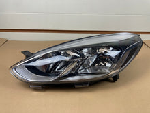 Laden Sie das Bild in den Galerie-Viewer, Frontscheinwerfer Ford Fiesta I H1BB-13W030-AD Ein Stück (Rechts oder Links) SCH2270005391ie