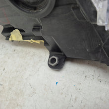 Laden Sie das Bild in den Galerie-Viewer, Frontscheinwerfer Mercedes-Benz Vito W447 A4479060101 Full LED Rechts oder Links SCH9789369050yk