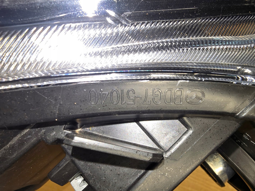 Frontscheinwerfer Mazda Bl BDG7-51040 Links Scheinwerfer Headlight SCH4071707242sp