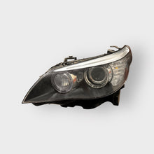 Laden Sie das Bild in den Galerie-Viewer, Frontscheinwerfer BMW 5 E60 E61 1ZS00999401 1ZS1551704467105 Vorderseite SCH7017523636jj