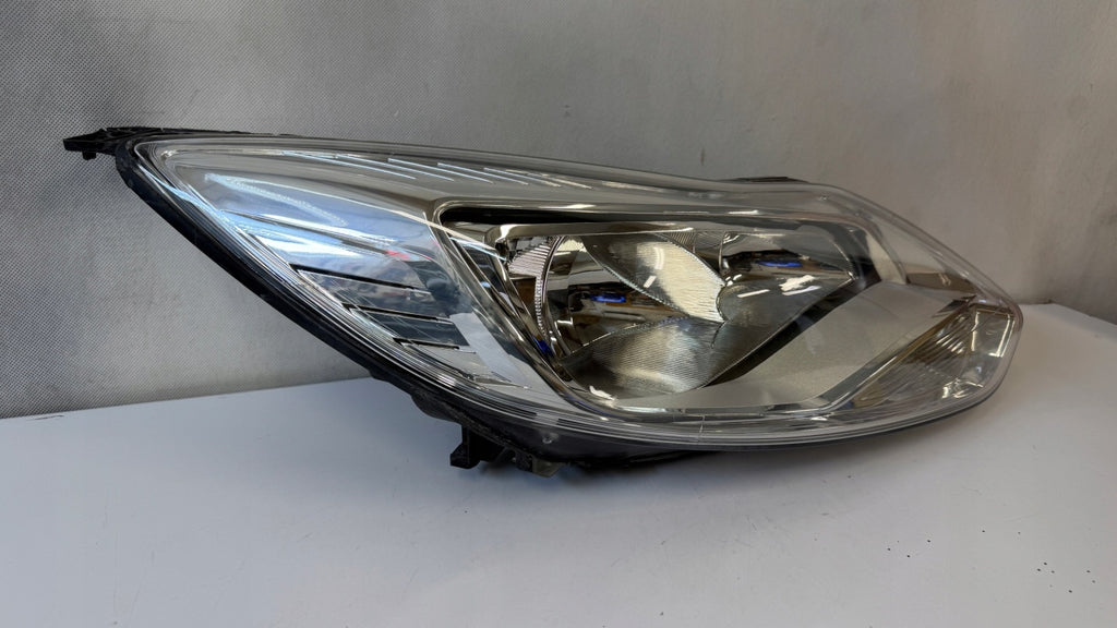 Frontscheinwerfer Ford Focus BM51-13W029-NB Rechts Scheinwerfer Headlight SCH7913003025cw