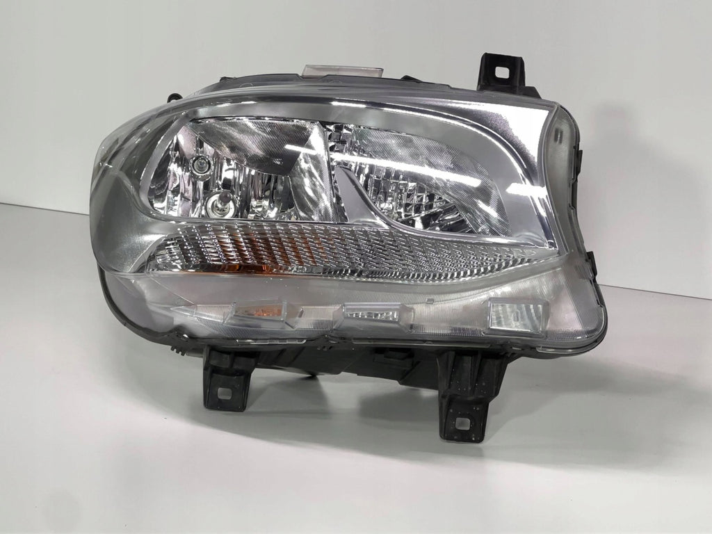Frontscheinwerfer Mercedes-Benz Sprinter A9109060100 Rechts Headlight SCH3726597201rn