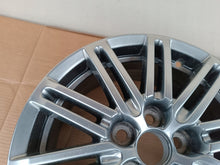 Laden Sie das Bild in den Galerie-Viewer, 1x Alufelge 15 Zoll 6.5&quot; 5x114.3 40ET PT945-47160 Toyota Corolla Rim Wheel